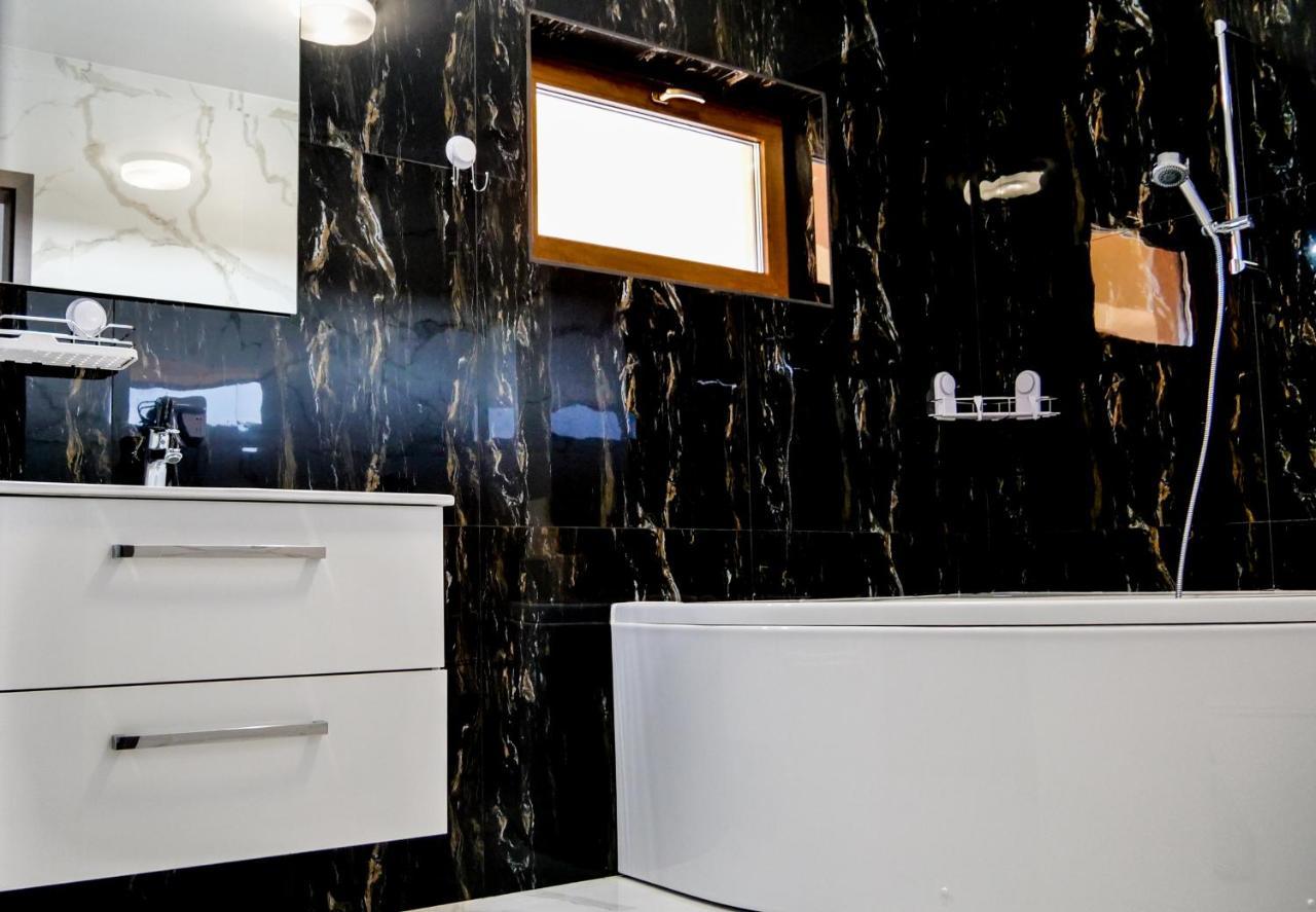 Motel Infinit Târgu Jiu Extérieur photo