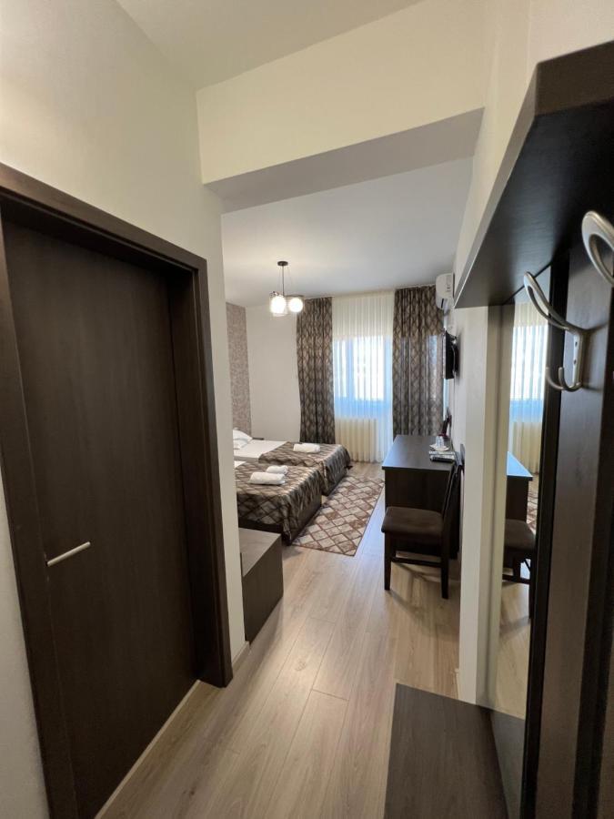 Motel Infinit Târgu Jiu Extérieur photo