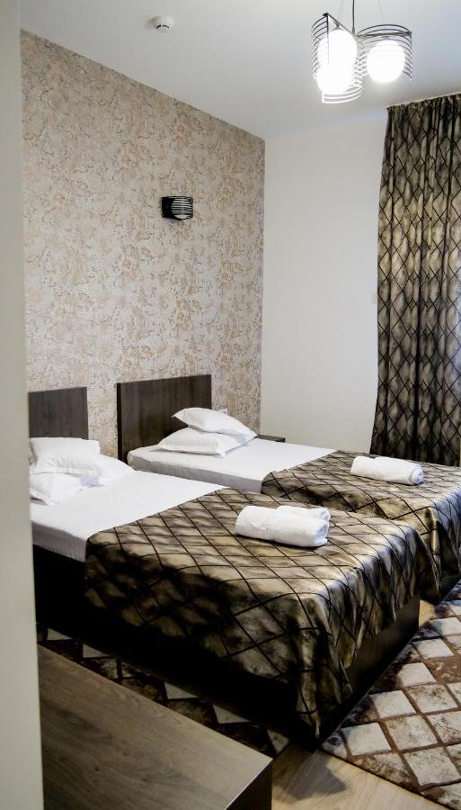 Motel Infinit Târgu Jiu Extérieur photo
