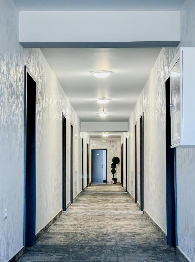 Motel Infinit Târgu Jiu Extérieur photo