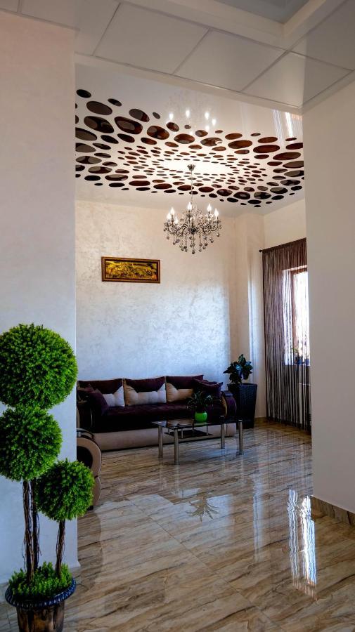 Motel Infinit Târgu Jiu Extérieur photo
