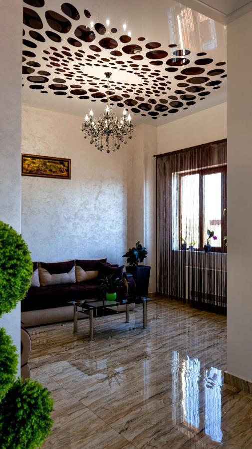 Motel Infinit Târgu Jiu Extérieur photo