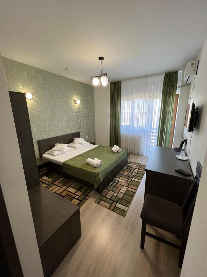 Motel Infinit Târgu Jiu Extérieur photo